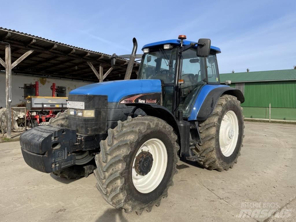New Holland TM 190 曳引機