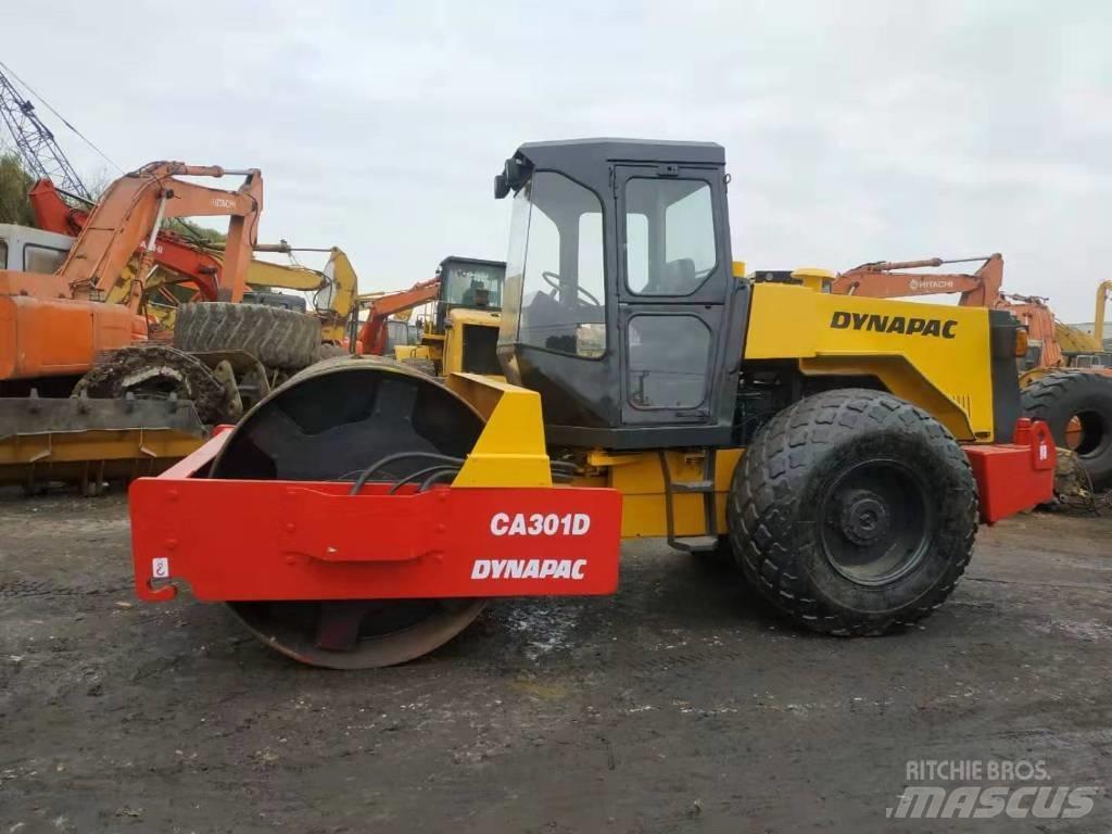 Dynapac CA 301 D 單輪滾壓機