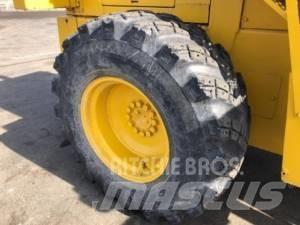 Komatsu Wheel loader 輪胎式裝載機