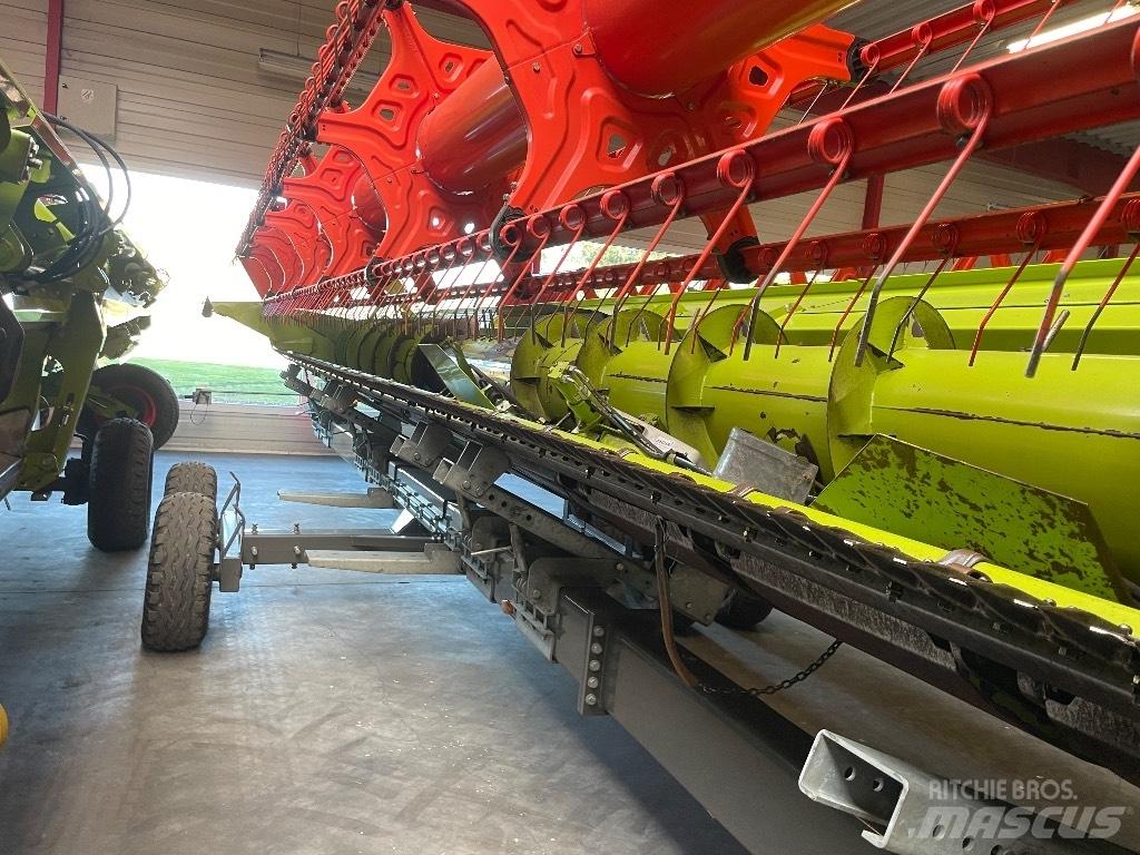 CLAAS Lexion 660 聯合收穫機