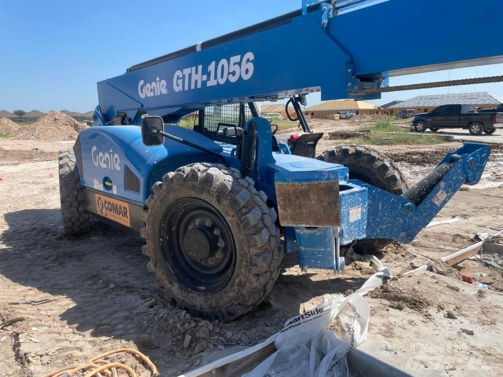 Genie GTH 1056 伸縮臂操作車