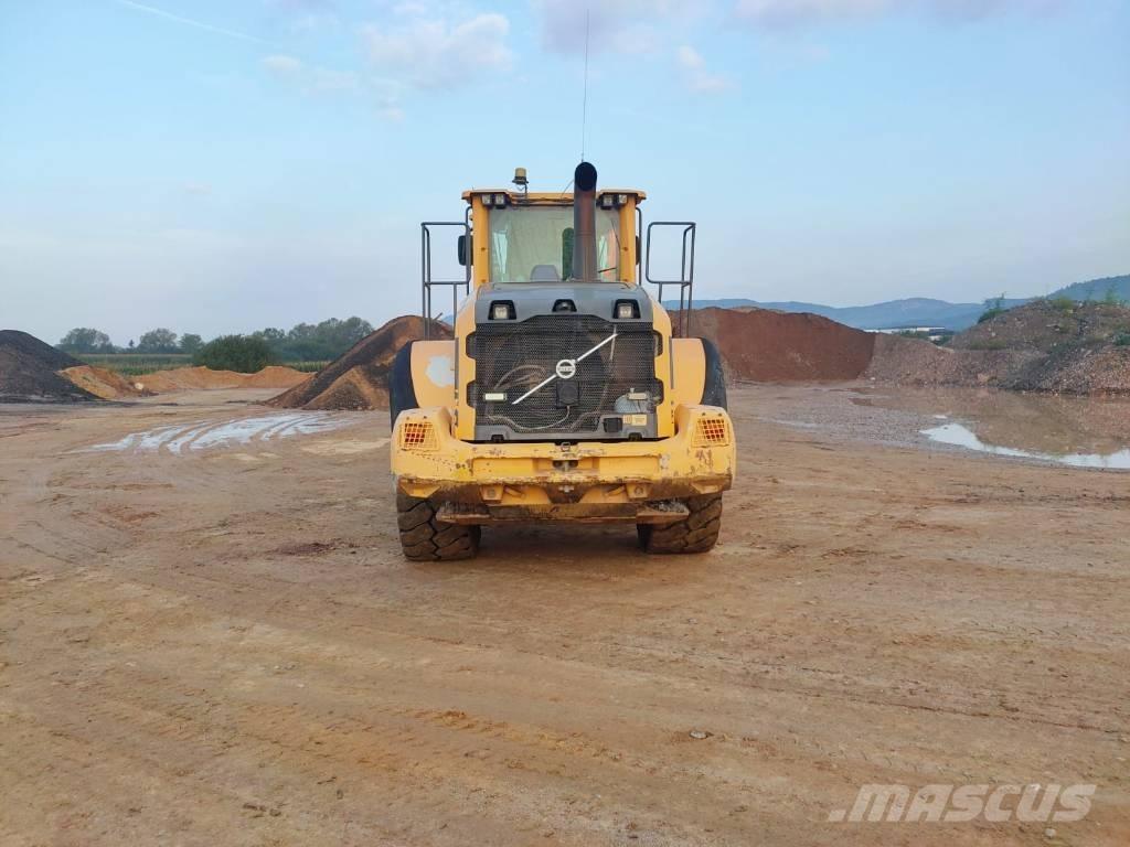 Volvo L 110 G 推土機
