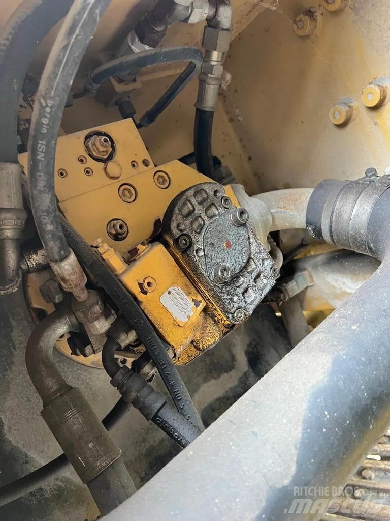 CAT 211B 履帶式 挖土機/掘鑿機/挖掘機