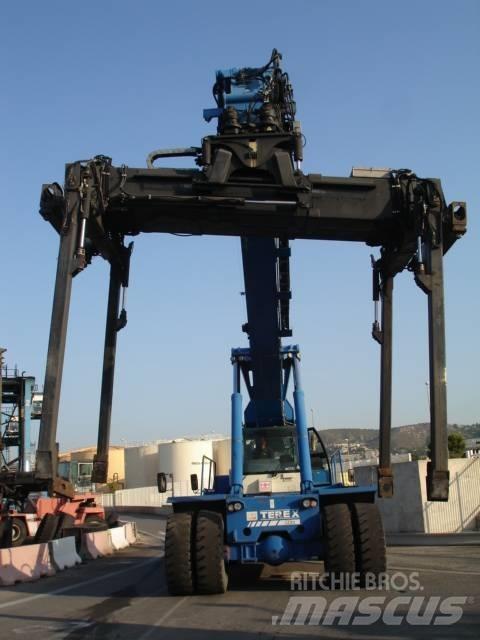 Terex PPM TFC 45 前伸型堆積機