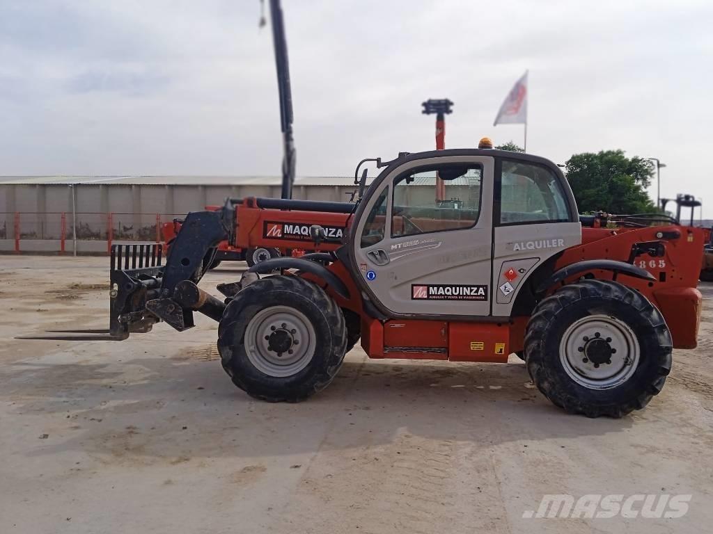 Manitou MT 1335 伸縮臂操作車