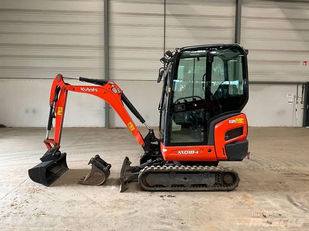 Kubota KX 018-4 小型挖土機/掘鑿機<7t(小型挖掘機)