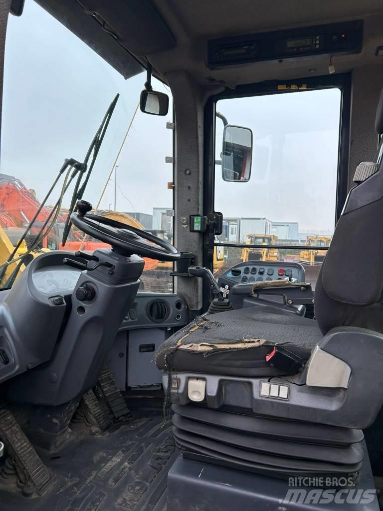 Komatsu WA 380-6 輪胎式裝載機
