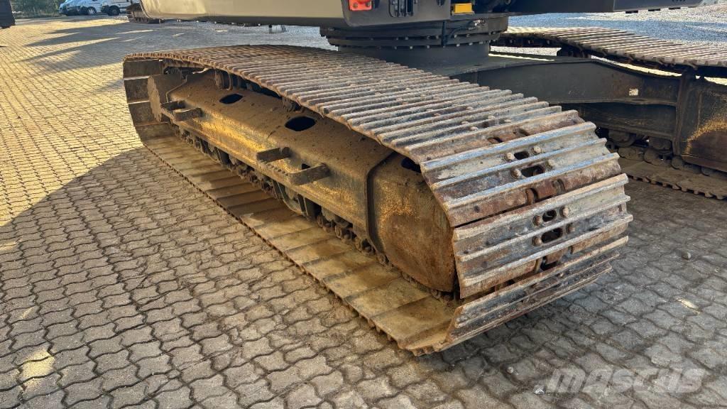 Volvo EC 220 E 履帶式 挖土機/掘鑿機/挖掘機