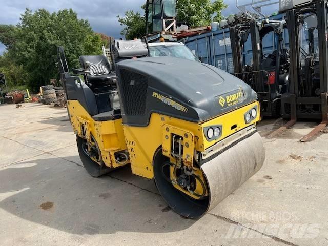 Bomag BW 100 AD-5 雙輪滾壓機