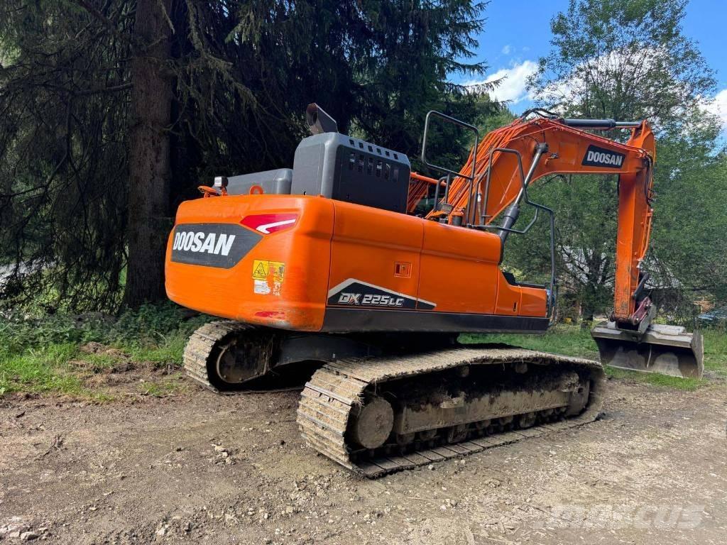 Doosan DX 225 LC-7 履帶式 挖土機/掘鑿機/挖掘機