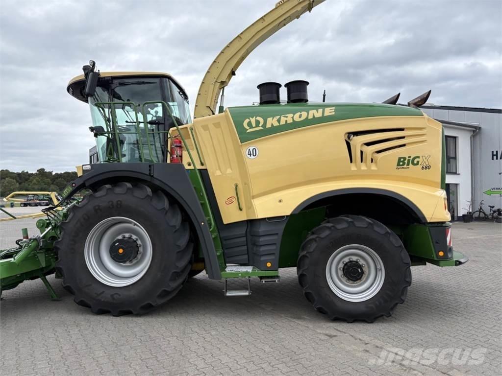 Krone BIG X 680 牧草收穫機