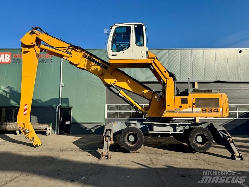 Liebherr A 934 C 廢棄物/工業用操作車