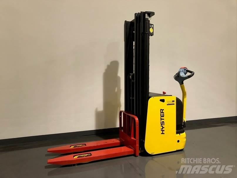 Hyster S1.6AC 行走控制式堆積機