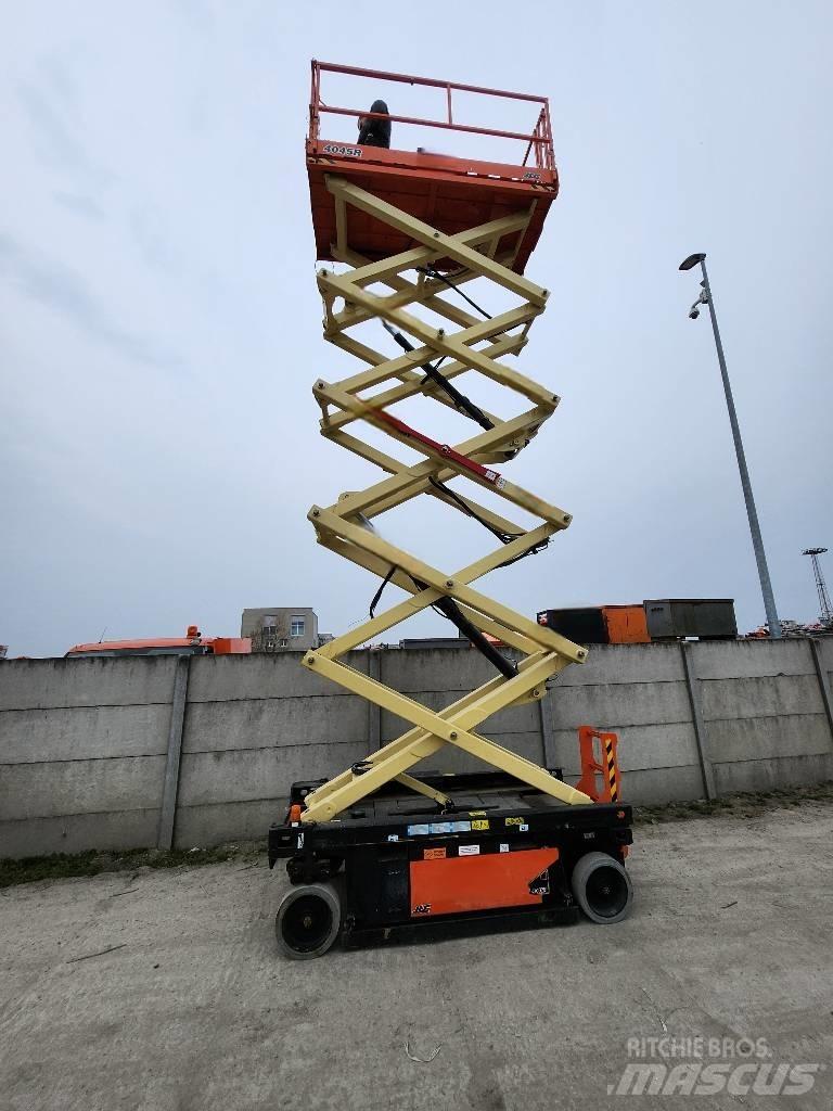 JLG 4045 剪式升降機