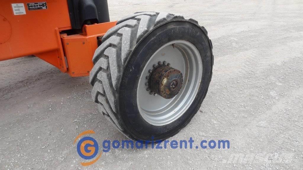 JLG 1250AJP 曲臂高空作業車