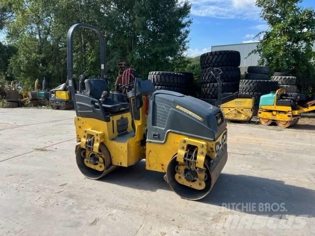 Bomag BW 100 AD M-5 雙輪滾壓機