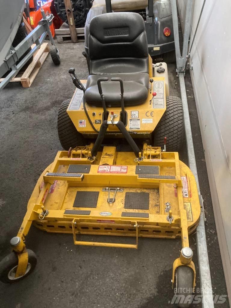 Walker MBSD 騎乘式割草機
