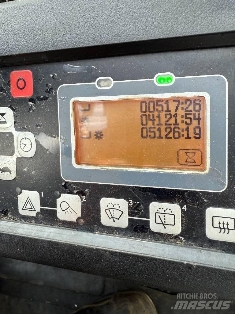 Toyota 8 FBMT 35 電動堆高機