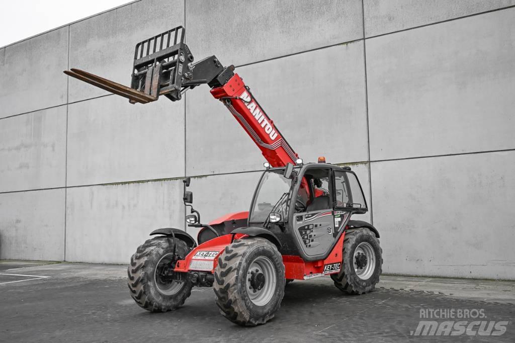 Manitou MT 932 伸縮臂操作車