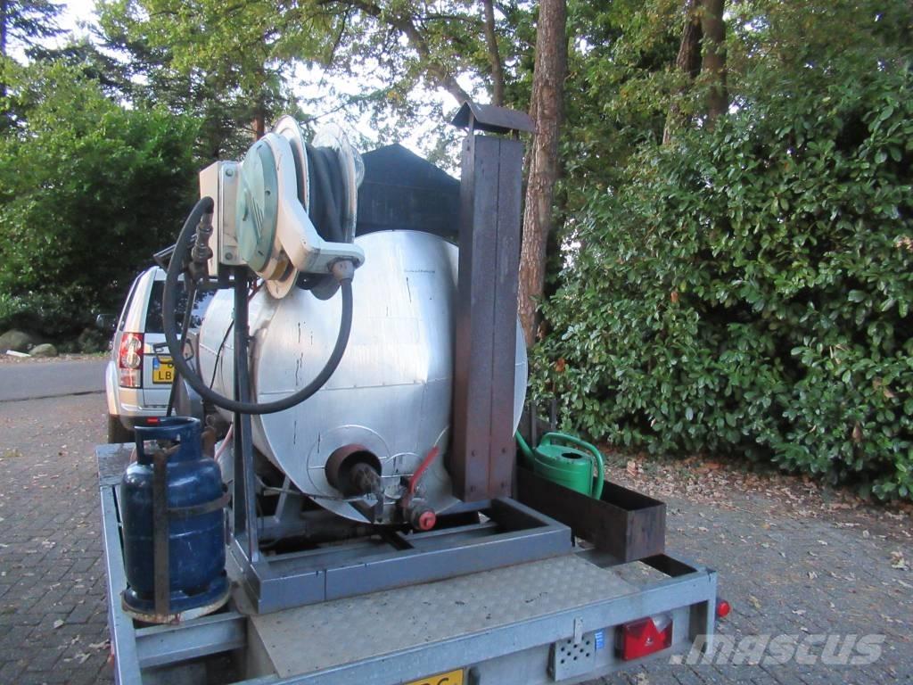 Burtec TSH 1000 瀝青噴灑器