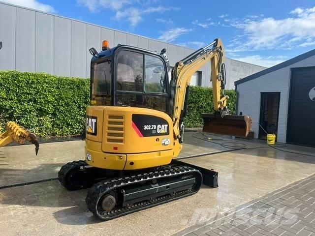 Kubota U 27-4 小型挖土機/掘鑿機<7t(小型挖掘機)