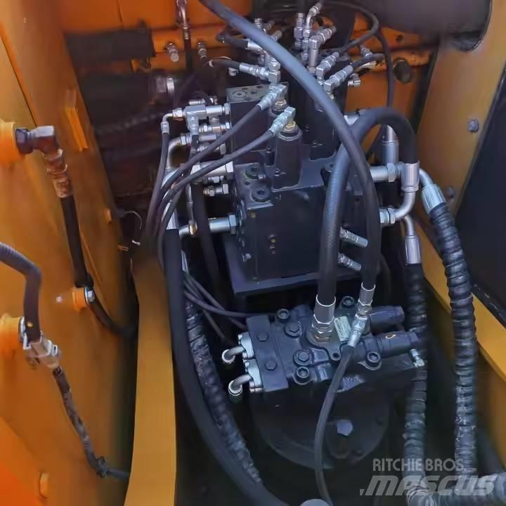 Hyundai 150LC-7 履帶式 挖土機/掘鑿機/挖掘機