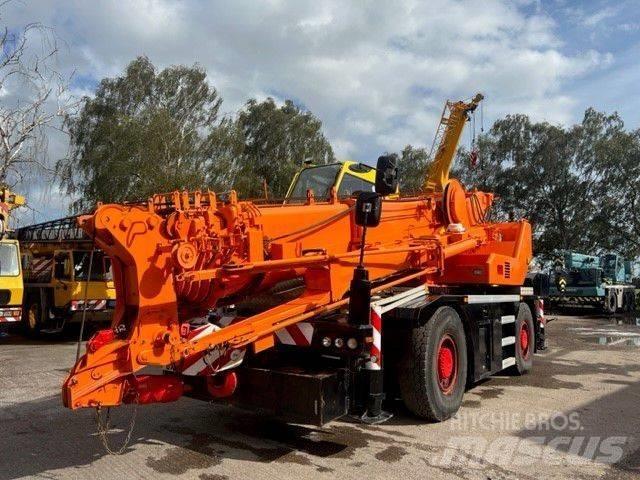 Kato MR350i 全路面起重機/吊車