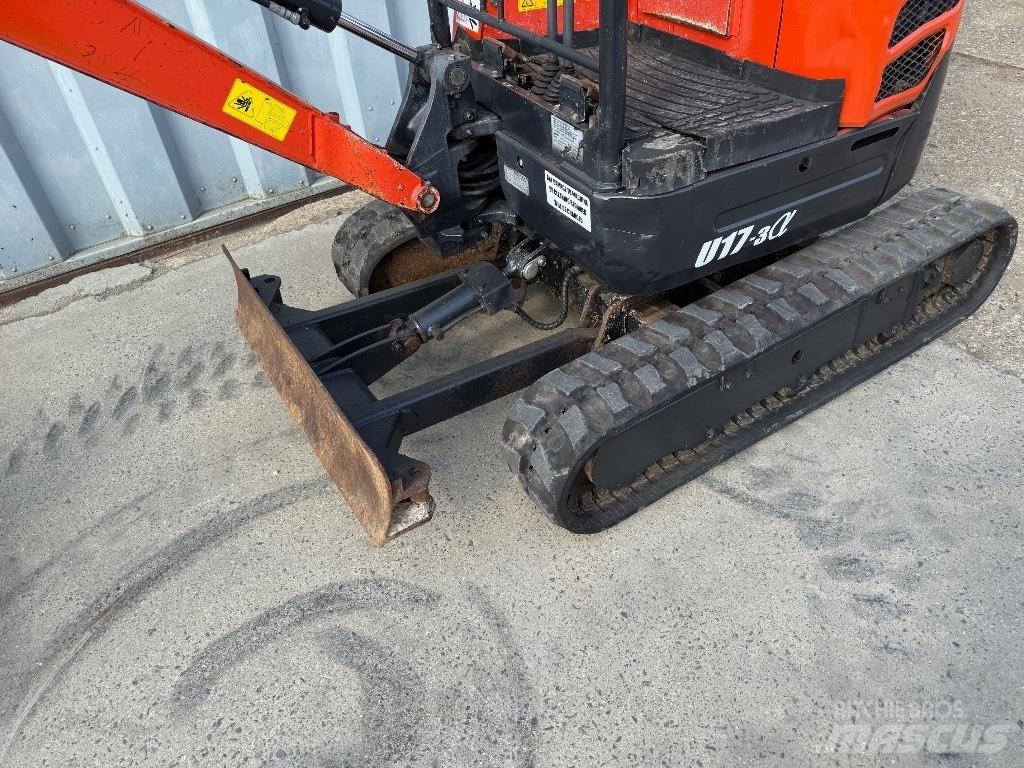 Kubota U 17 小型挖土機/掘鑿機<7t(小型挖掘機)