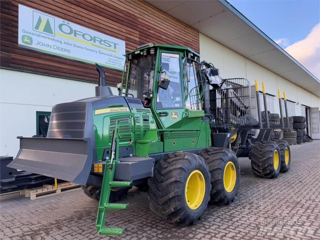 John Deere 1110 G 集運機