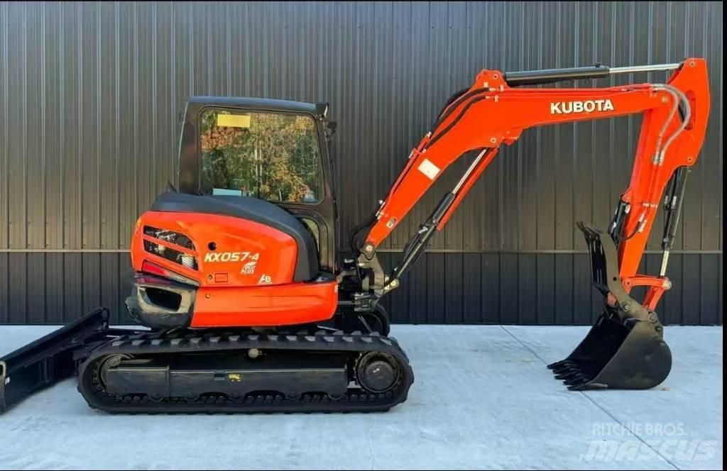 Kubota KX 057-4 小型挖土機/掘鑿機<7t(小型挖掘機)
