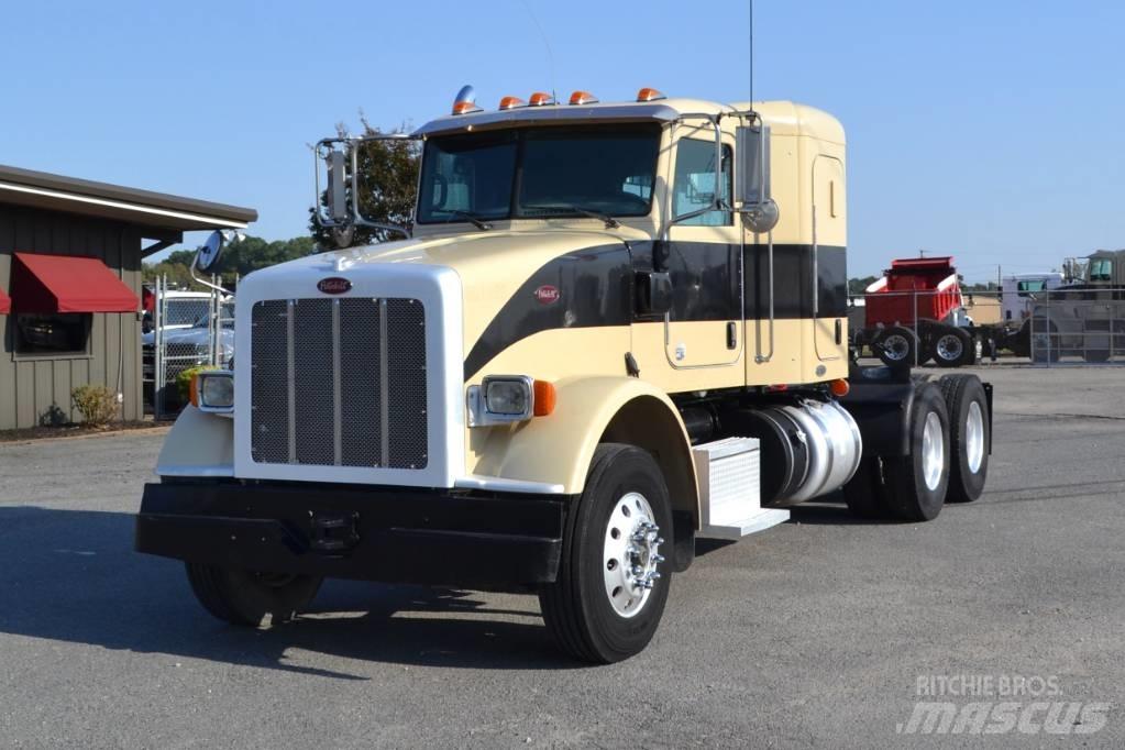 Peterbilt 367 曳引機組件