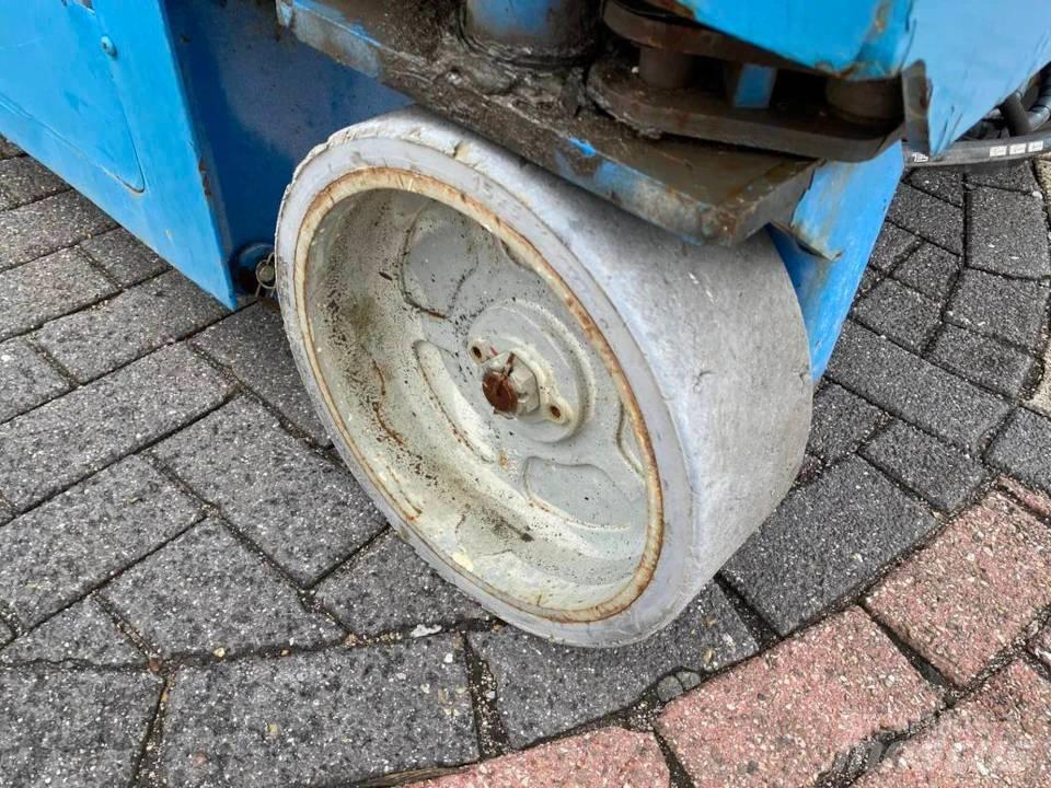 Genie GS 2646 剪式升降機