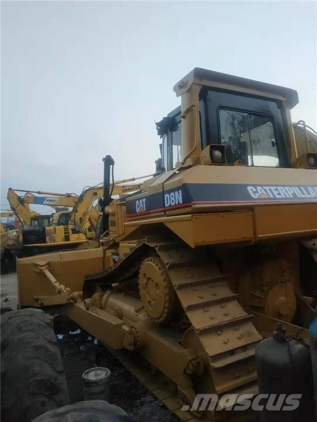 CAT D8N 履帶推土機