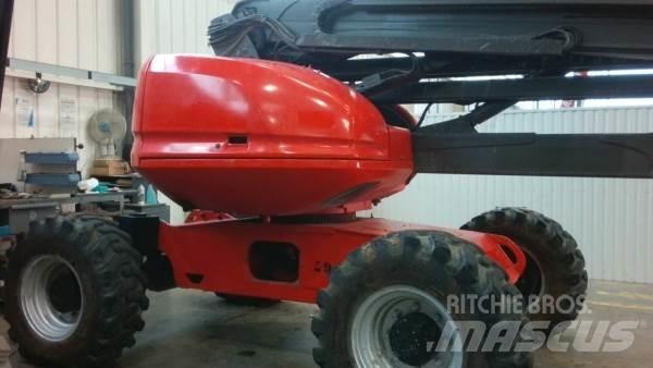 Manitou 160ATJ 曲臂高空作業車