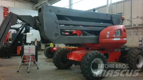 Manitou 160ATJ 曲臂高空作業車