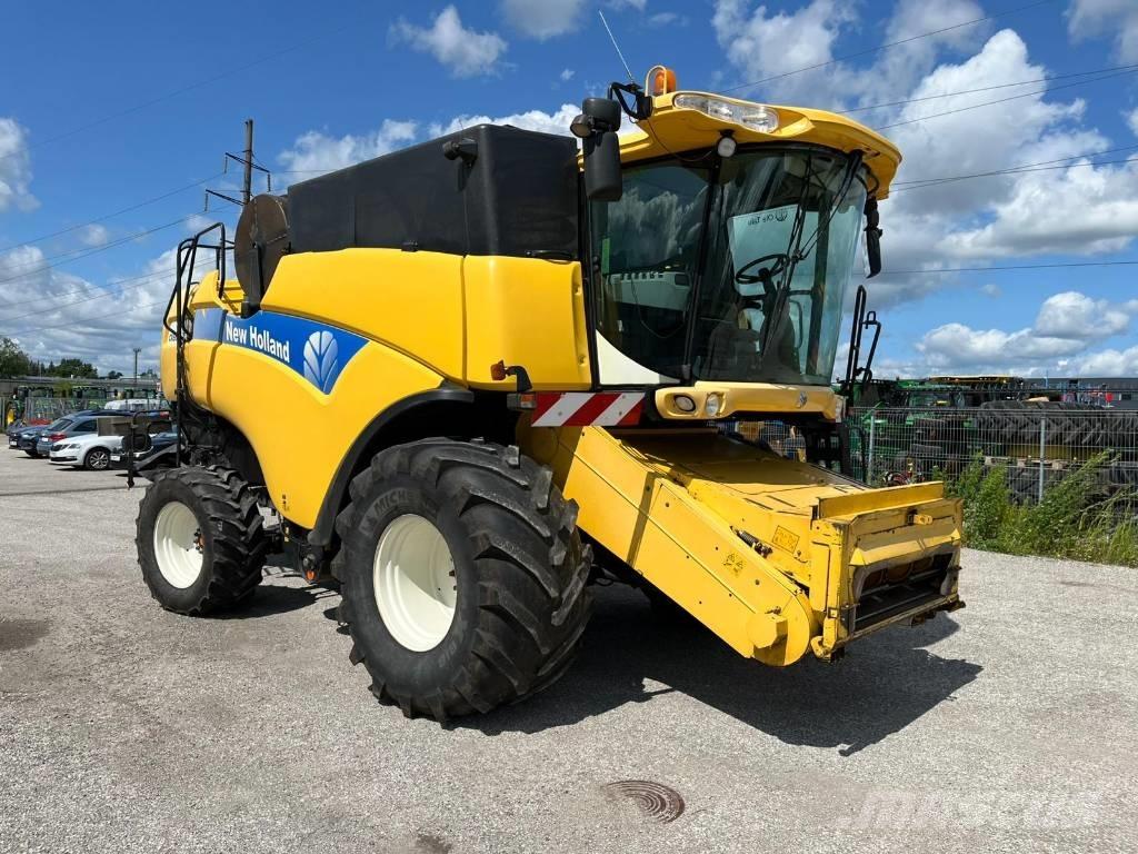 New Holland CX 860 聯合收穫機