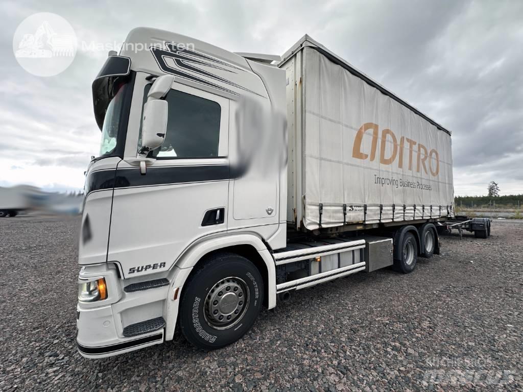 Scania R 580 貨櫃框架卡車