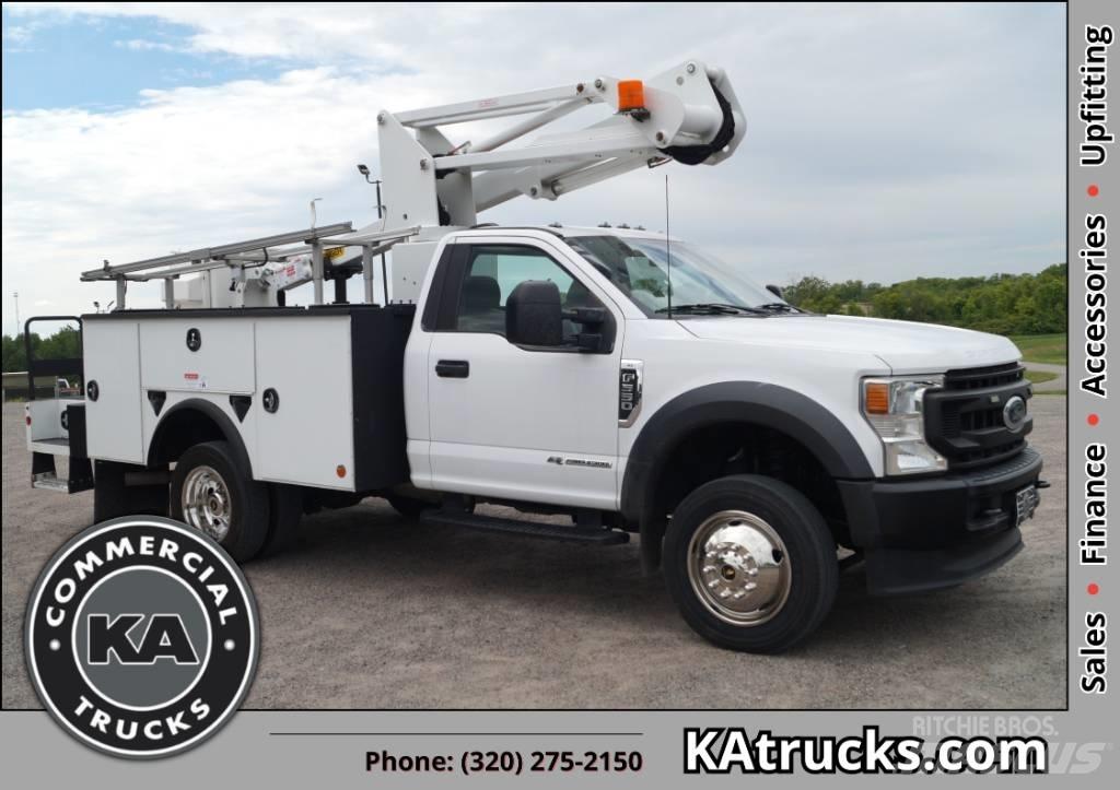 Ford F 550 XL SD 卡車裝載高空作業車