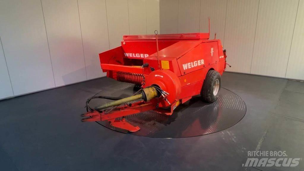 Welger AP 830 牧草收穫機