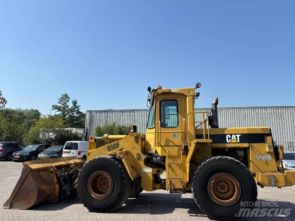 CAT 950 F 輪胎式裝載機