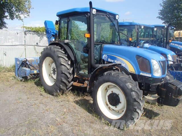 New Holland T 4040 曳引機