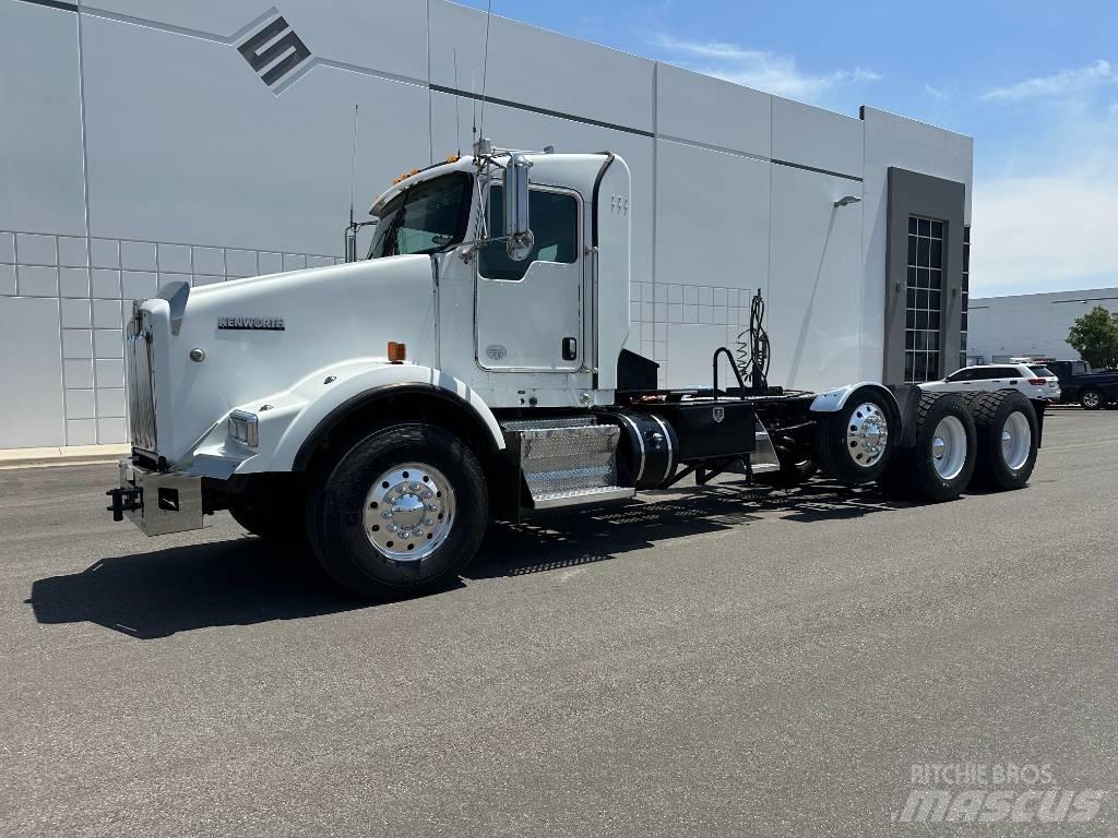 Kenworth T 800 商用底盤車
