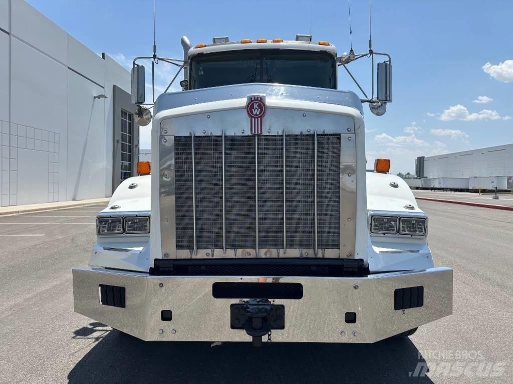 Kenworth T 800 商用底盤車