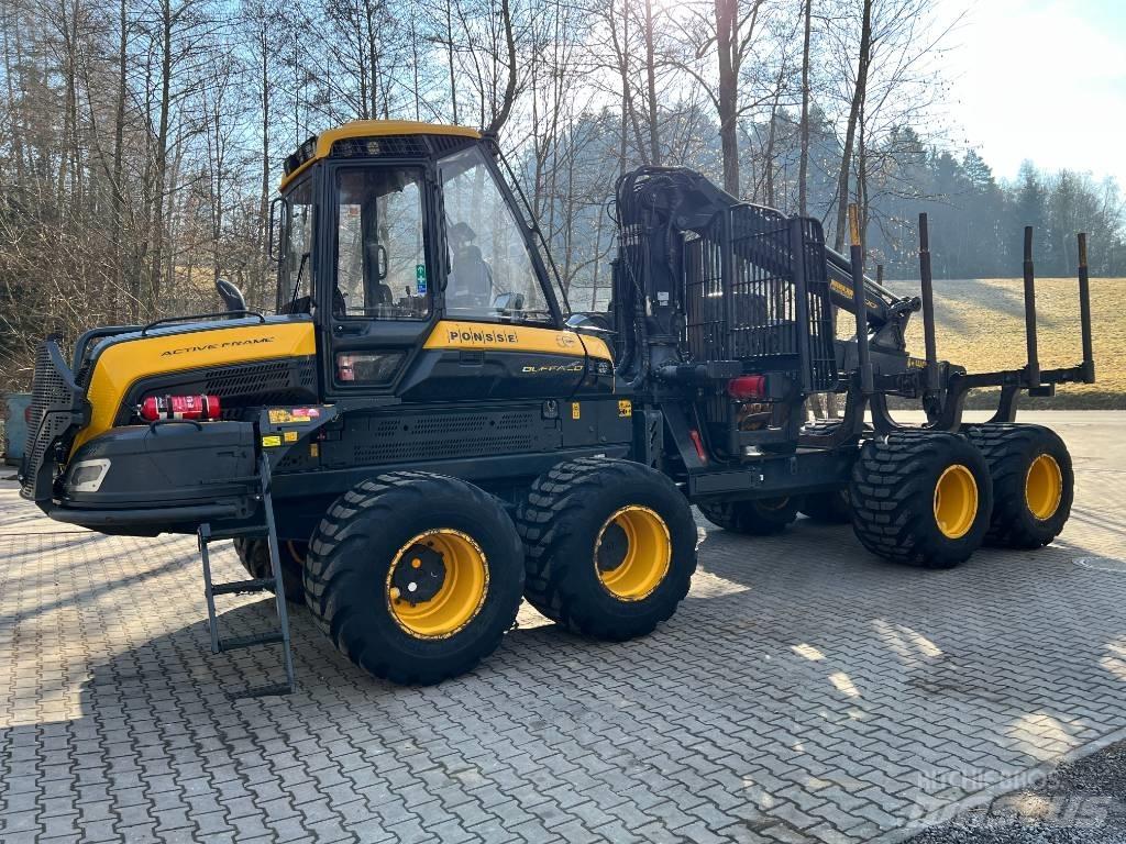 Ponsse Buffalo 8W 集運機