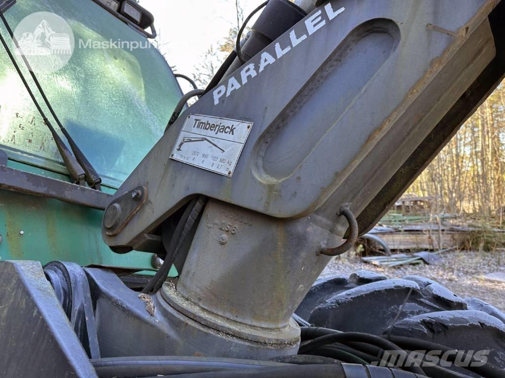 Timberjack 870 B 收穫機