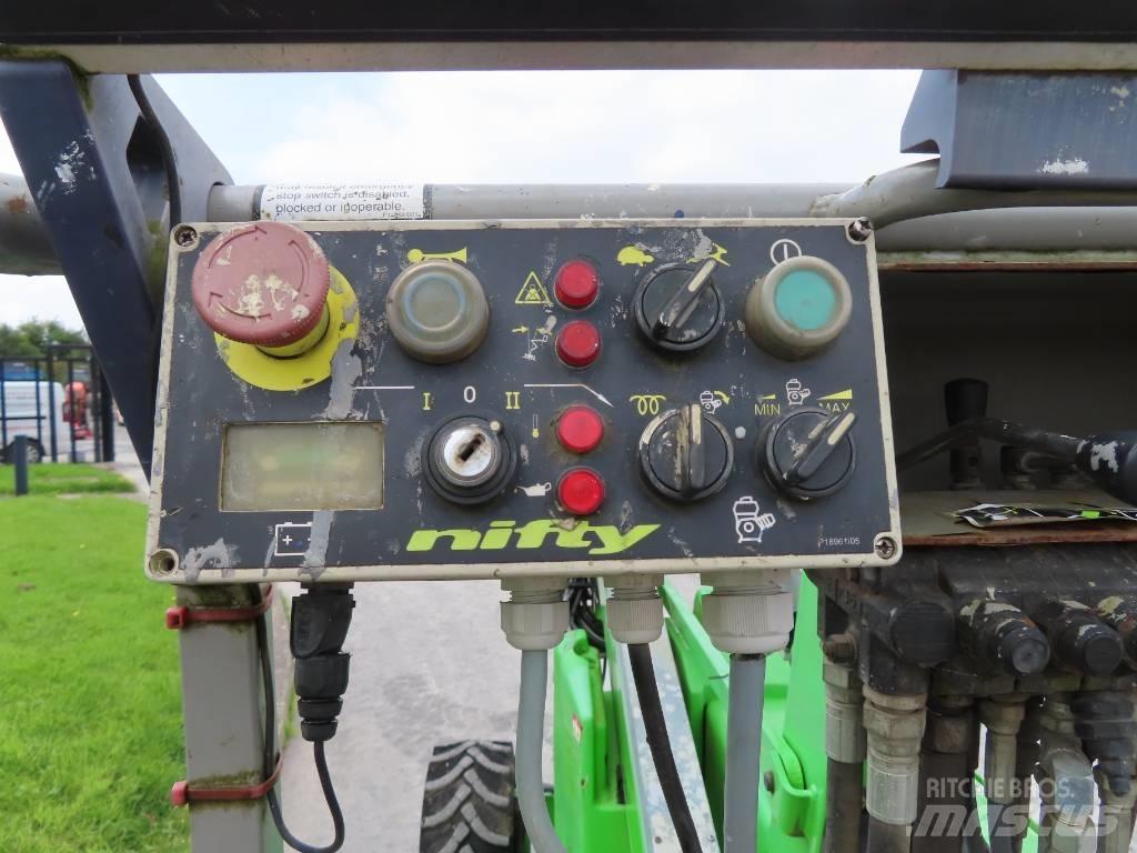 Niftylift HR 12 曲臂高空作業車