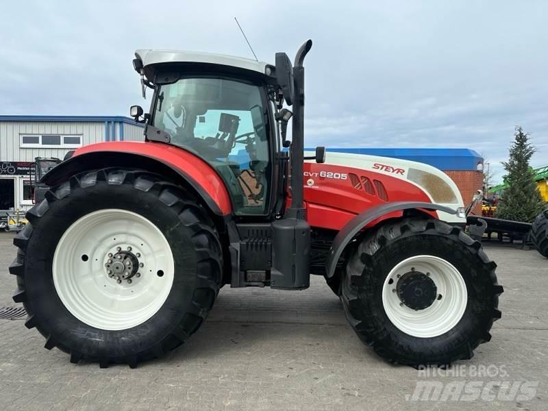 Steyr CVT 6205 曳引機