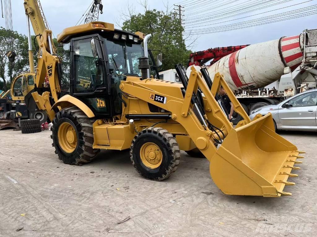 JCB 3 CX 反鏟裝載機