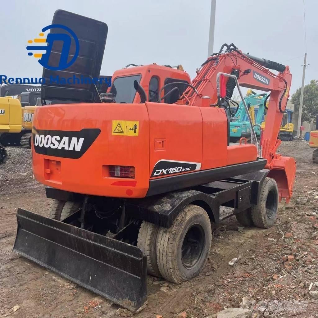 Doosan DX150W-7 旋轉式挖土機/掘鑿機/挖掘機