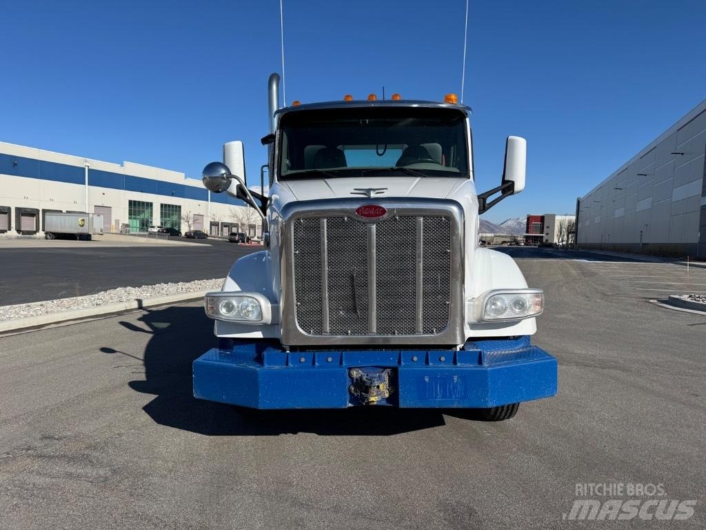 Peterbilt 567 曳引機組件